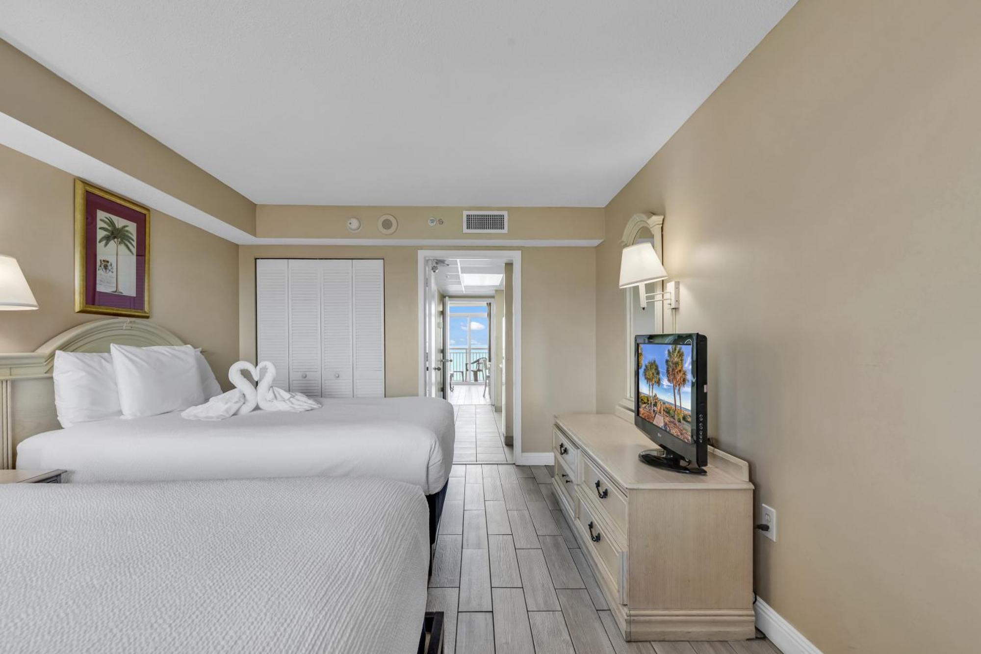 Oceanfront Condo Camelot By The Sea Myrtle Beach Bagian luar foto