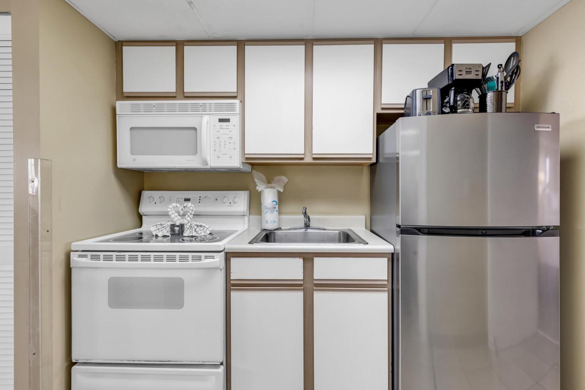 Oceanfront Condo Camelot By The Sea Myrtle Beach Bagian luar foto