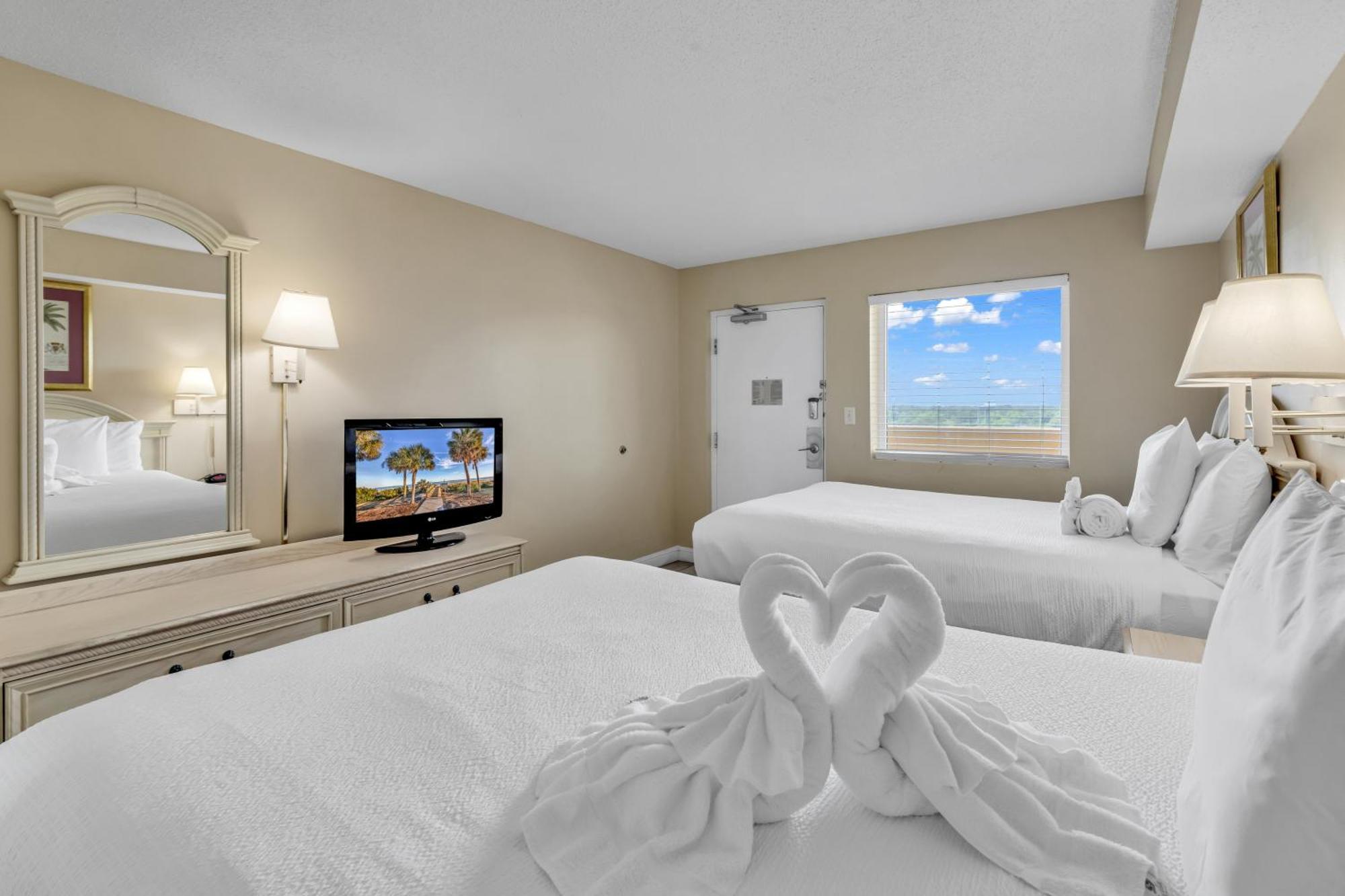 Oceanfront Condo Camelot By The Sea Myrtle Beach Bagian luar foto