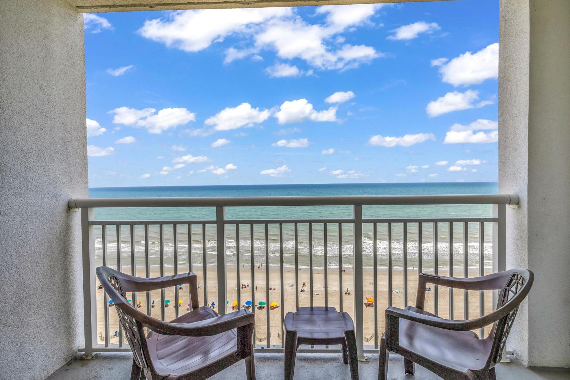 Oceanfront Condo Camelot By The Sea Myrtle Beach Bagian luar foto